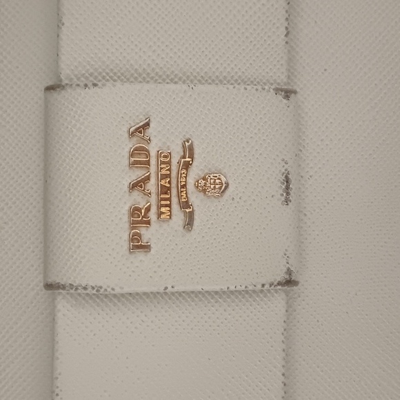 Preloved Vintage Prada wallet READ DESCRIPTION - Picture 5 of 10